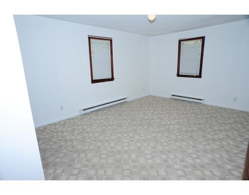 21 N Steele St, Worcester, MA 01607 photo 8