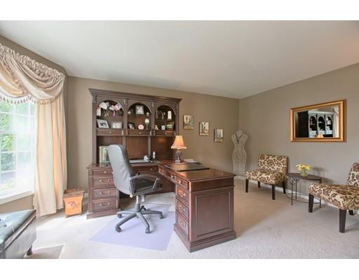 65 Stonepost Rd, Pelham, NH 03076 photo 13