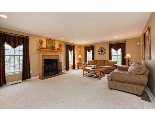 65 Stonepost Rd, Pelham, NH 03076 photo 11