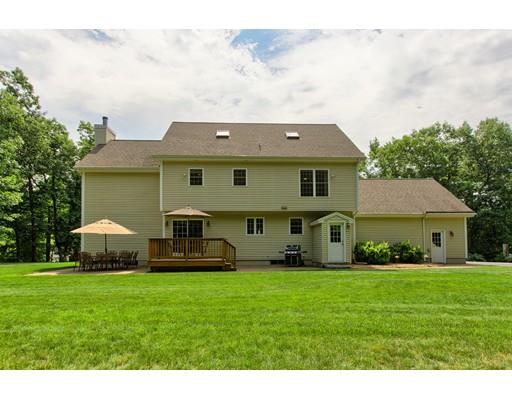 65 Stonepost Rd, Pelham, NH 03076 photo 7