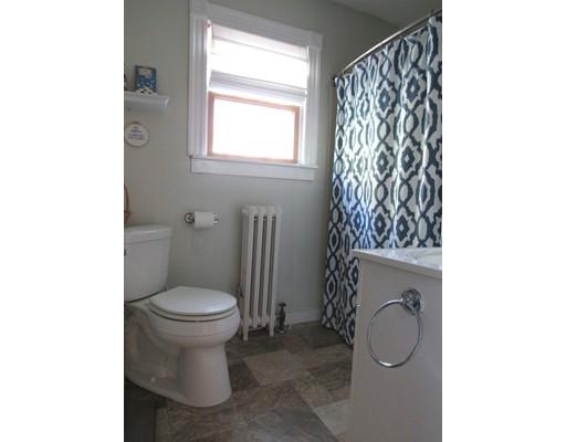 4 Arthur St, Beverly, MA 01915 photo 7