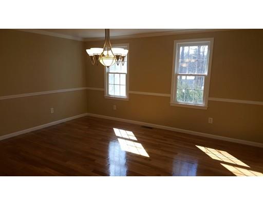 86 Milford St, Upton, MA 01568 photo 9