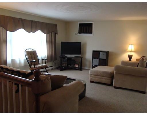 2 Robinson St, Webster, MA 01570 photo 6