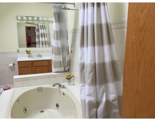 14 Debbie Ln, Mashpee, MA 02649 photo 19