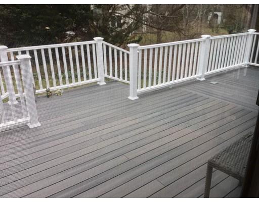 14 Debbie Ln, Mashpee, MA 02649 photo 7