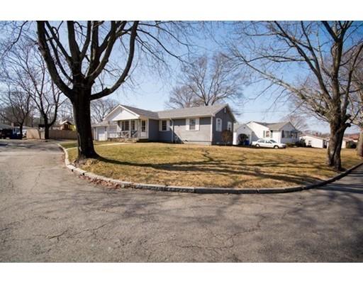 298 Austin St, Fall River, MA 02723 photo 2