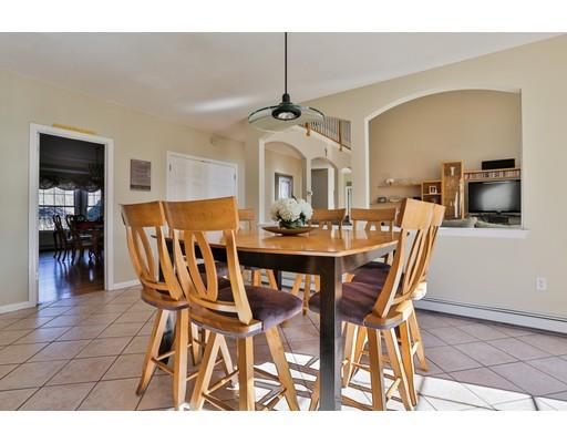 8 Chestnut St, Windham, NH 03087 photo 10
