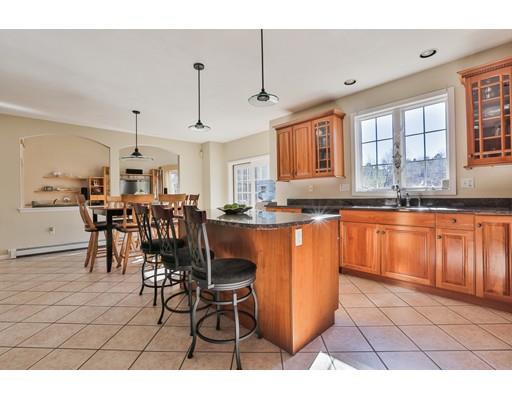 8 Chestnut St, Windham, NH 03087 photo 9