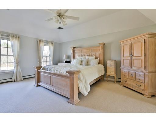 8 Chestnut St, Windham, NH 03087 photo 15