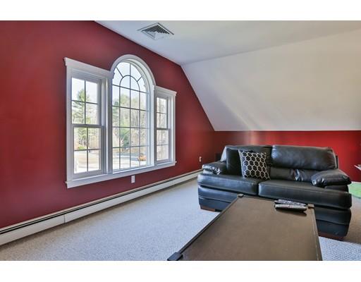 8 Chestnut St, Windham, NH 03087 photo 21