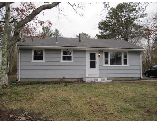 38 Sunset Blvd, East Wareham, MA 02538 photo 2
