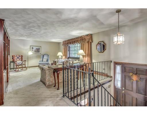 301 Franklin St, Reading, MA 01867 photo 4