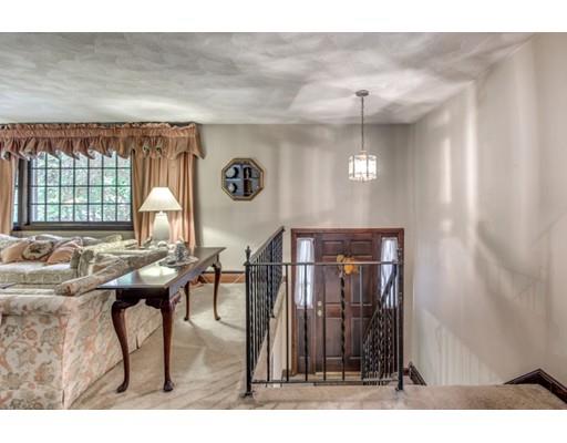 301 Franklin St, Reading, MA 01867 photo 5