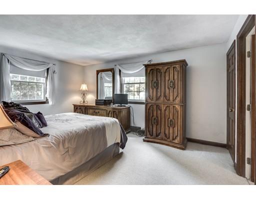 301 Franklin St, Reading, MA 01867 photo 16