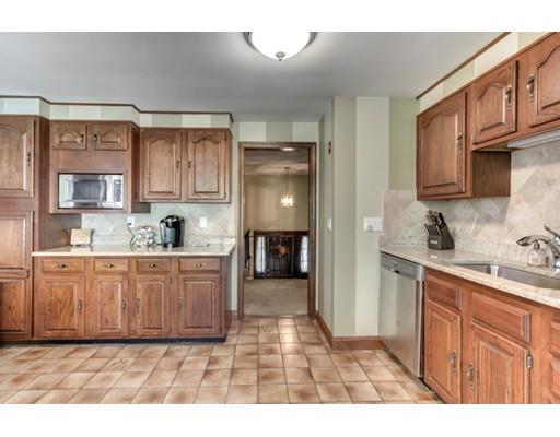 301 Franklin St, Reading, MA 01867 photo 12
