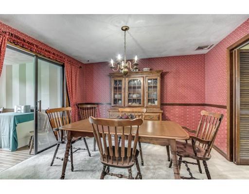 301 Franklin St, Reading, MA 01867 photo 10