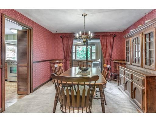 301 Franklin St, Reading, MA 01867 photo 9