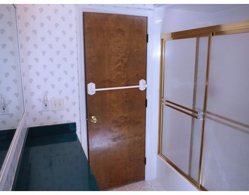 9 Grape St, Fairhaven, MA 02719 photo 8