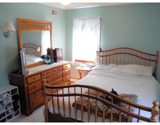 9 Grape St, Fairhaven, MA 02719 photo 10