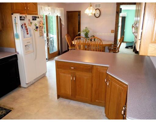 9 Grape St, Fairhaven, MA 02719 photo 17