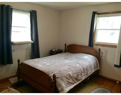 83 Francis St, Springfield, MA 01104 photo 8