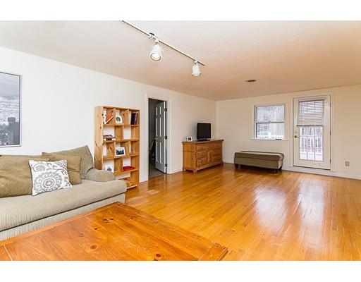12 Bubbling Brook Rd, Walpole, MA 02081 photo 23