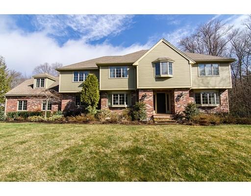 12 Bubbling Brook Rd, Walpole, MA 02081 photo 2
