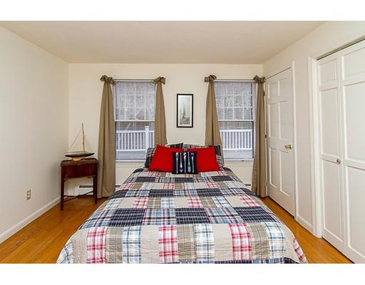 12 Bubbling Brook Rd, Walpole, MA 02081 photo 21