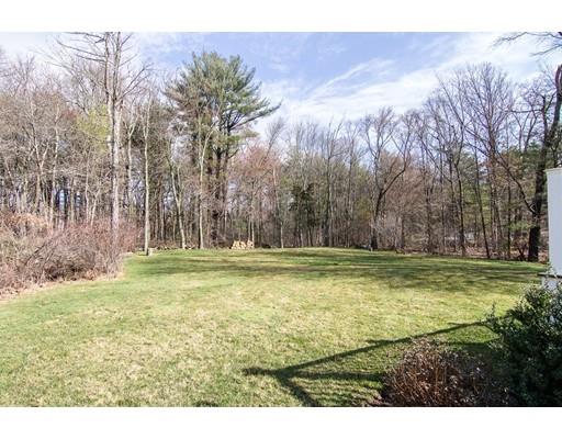 12 Bubbling Brook Rd, Walpole, MA 02081 photo 3