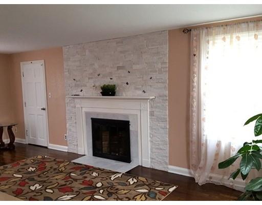 31 Thomas Dr, West Springfield, MA 01089 photo 5