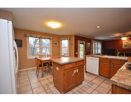 27 Benoni Dr, Sutton, MA 01590 photo 11
