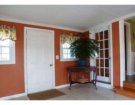 32 Glenoak, Springfield, MA 01129 photo 5