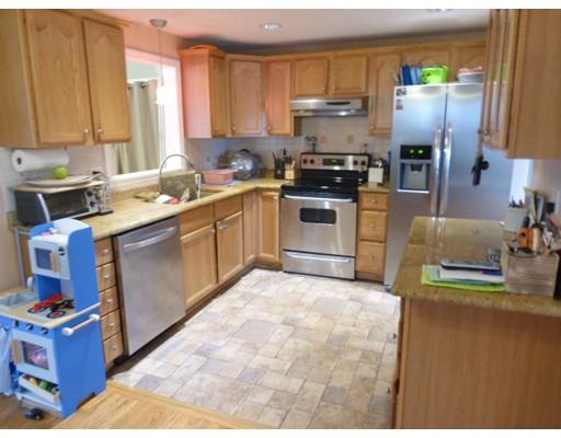 17 Sandra Rd, Easthampton, MA 01027 photo 5