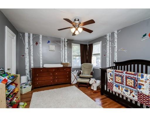 36 Telbar St, Springfield, MA 01128 photo 9