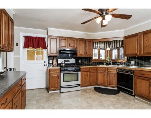 36 Telbar St, Springfield, MA 01128 photo 7
