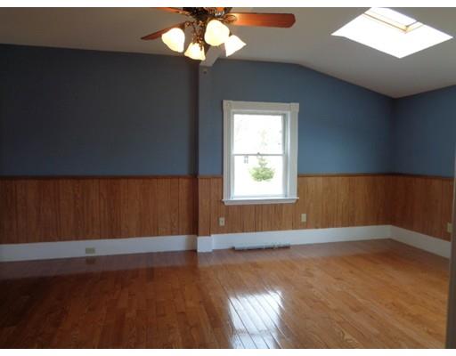 76 Chase St, Orange, MA 01364 photo 10