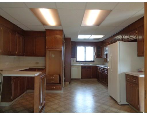76 Chase St, Orange, MA 01364 photo 4