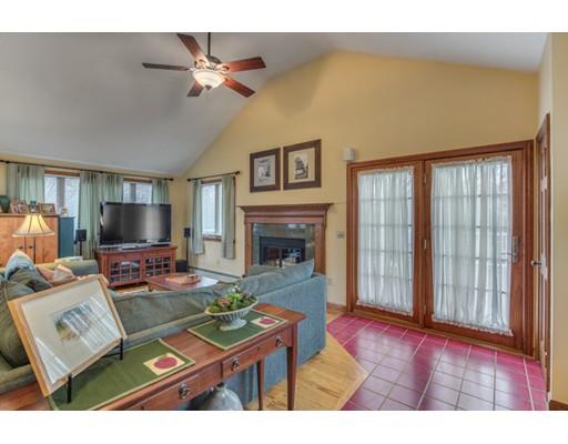 38 Hillcrest Rd, Reading, MA 01867 photo 18