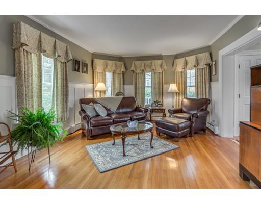 38 Hillcrest Rd, Reading, MA 01867 photo 8