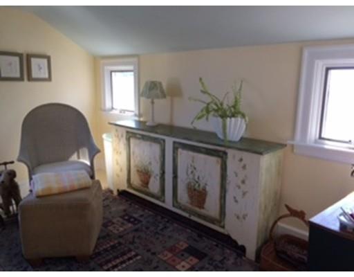 2 Lee St, Marblehead, MA 01945 photo 17