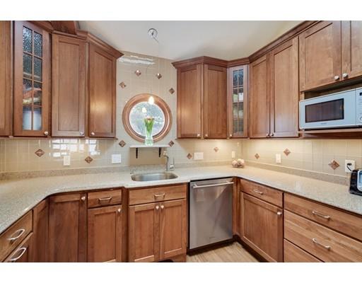 1 Winslow Rd, Needham, MA 02492 photo 7