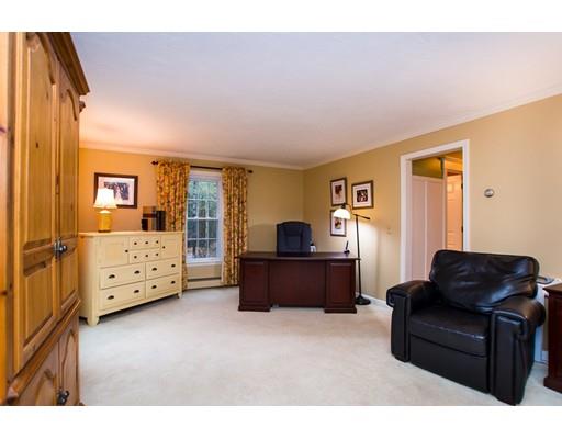 3 Pierce Ln, Upton, MA 01568 photo 9