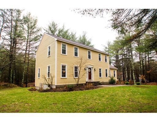 3 Pierce Ln, Upton, MA 01568 photo 2