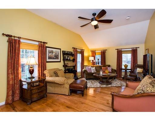 3 Pierce Ln, Upton, MA 01568 photo 7