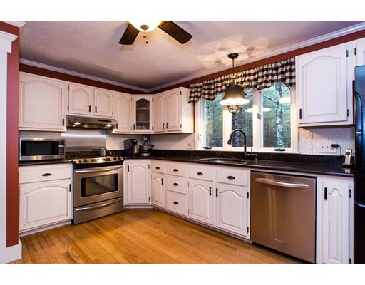 3 Pierce Ln, Upton, MA 01568 photo 6