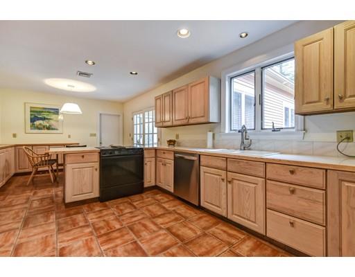 227 South St, Needham, MA 02492 photo 11