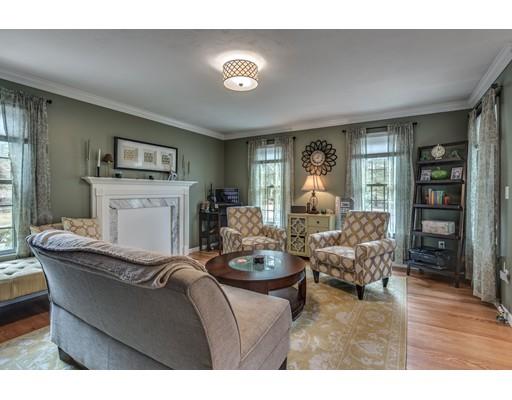 2 Windsor Pl, Mansfield, MA 02048 photo 5