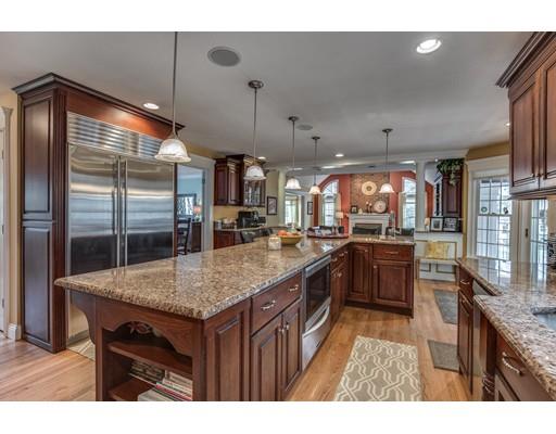 2 Windsor Pl, Mansfield, MA 02048 photo 14