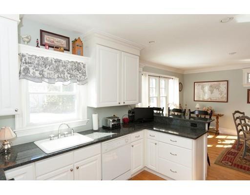 16 Pine Rd, Sharon, MA 02067 photo 5