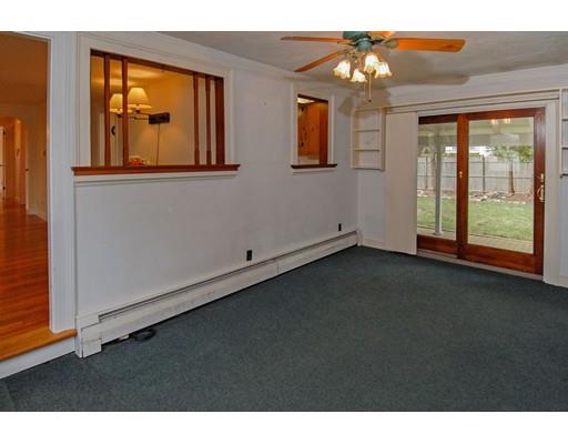 5 Richards Rd, Beverly, MA 01915 photo 5